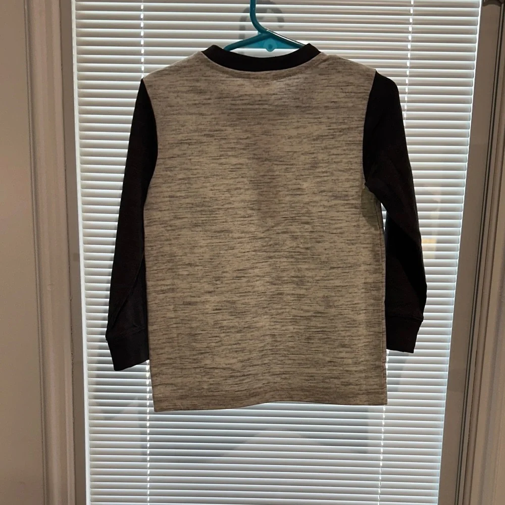 Gymboree Light Gray and Dark Gray Long Sleeve‎ Tee